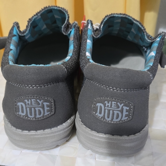 Hey Dude Men's Gray Knit Slip-On Loafers - Picture 3 of 4